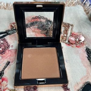 Pretty Vulgar Bronzer